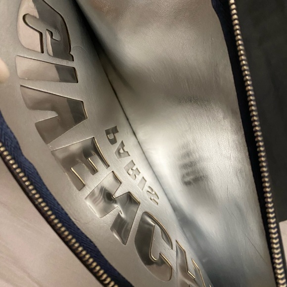 GIVENCHY Plate Iconic Clutch Bag Blue Leather - Picture 6 of 12